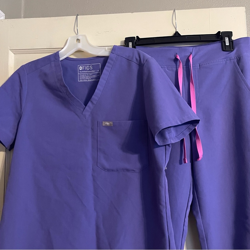 Figs Purple Scrub Set with Pink Accents